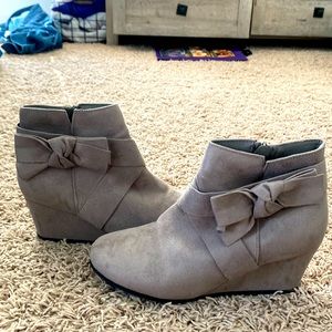 Btw girls winter wedges